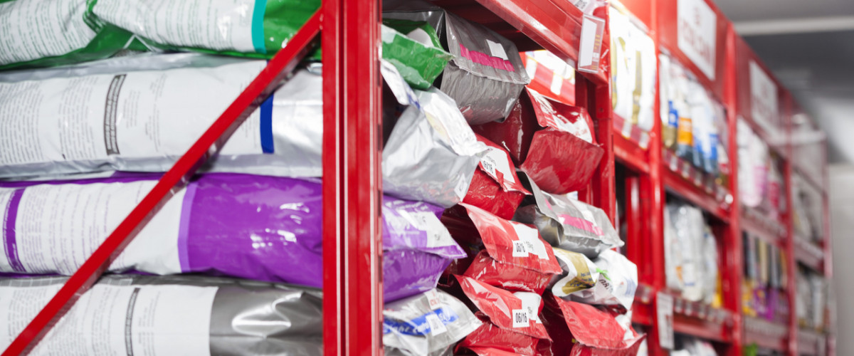 Bulk pet food at store