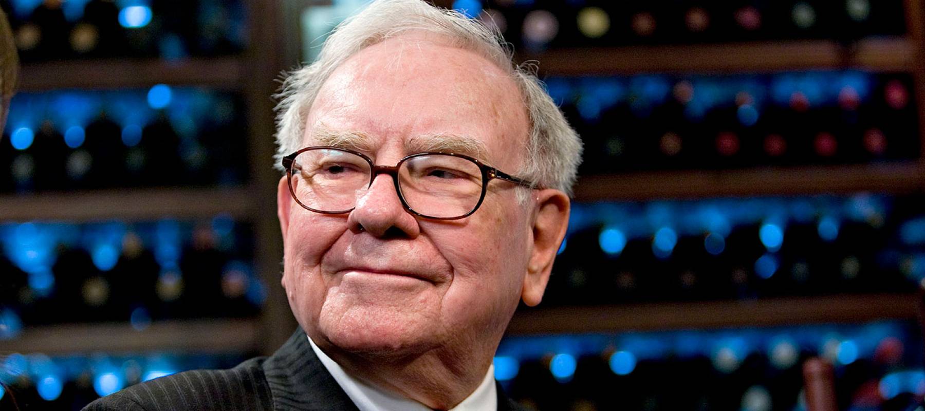 Warren Buffett buying shares in Canadian P&amp;C insurer, Chubb
