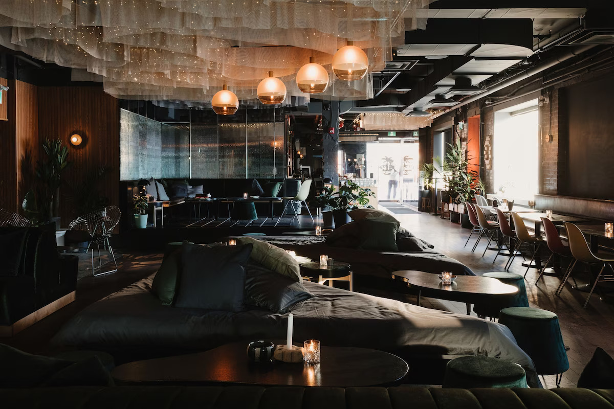 Top 10 cheap hotels in Toronto