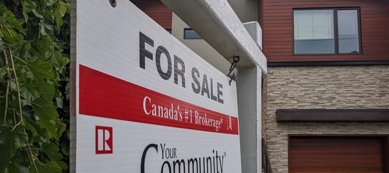 For sale sign in Toronto
