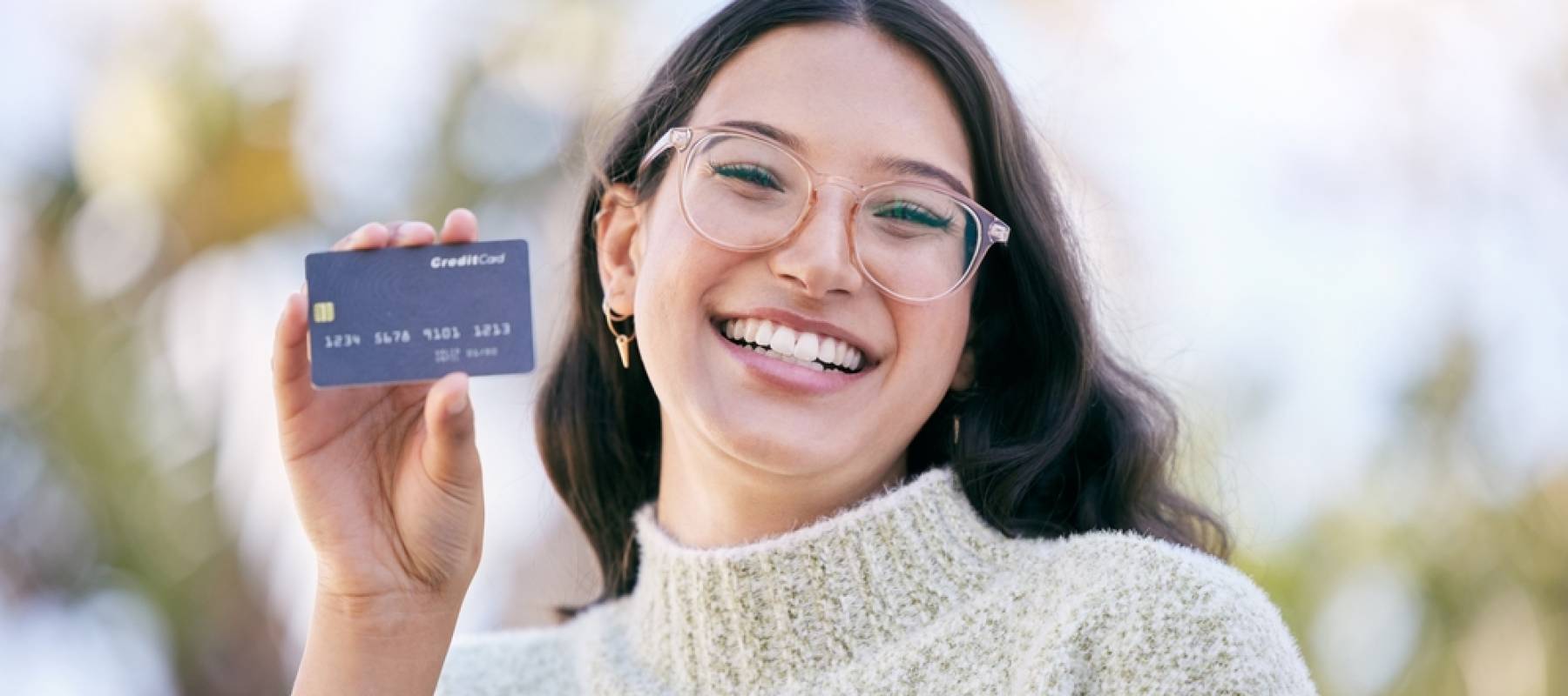 Choosing the right student credit card