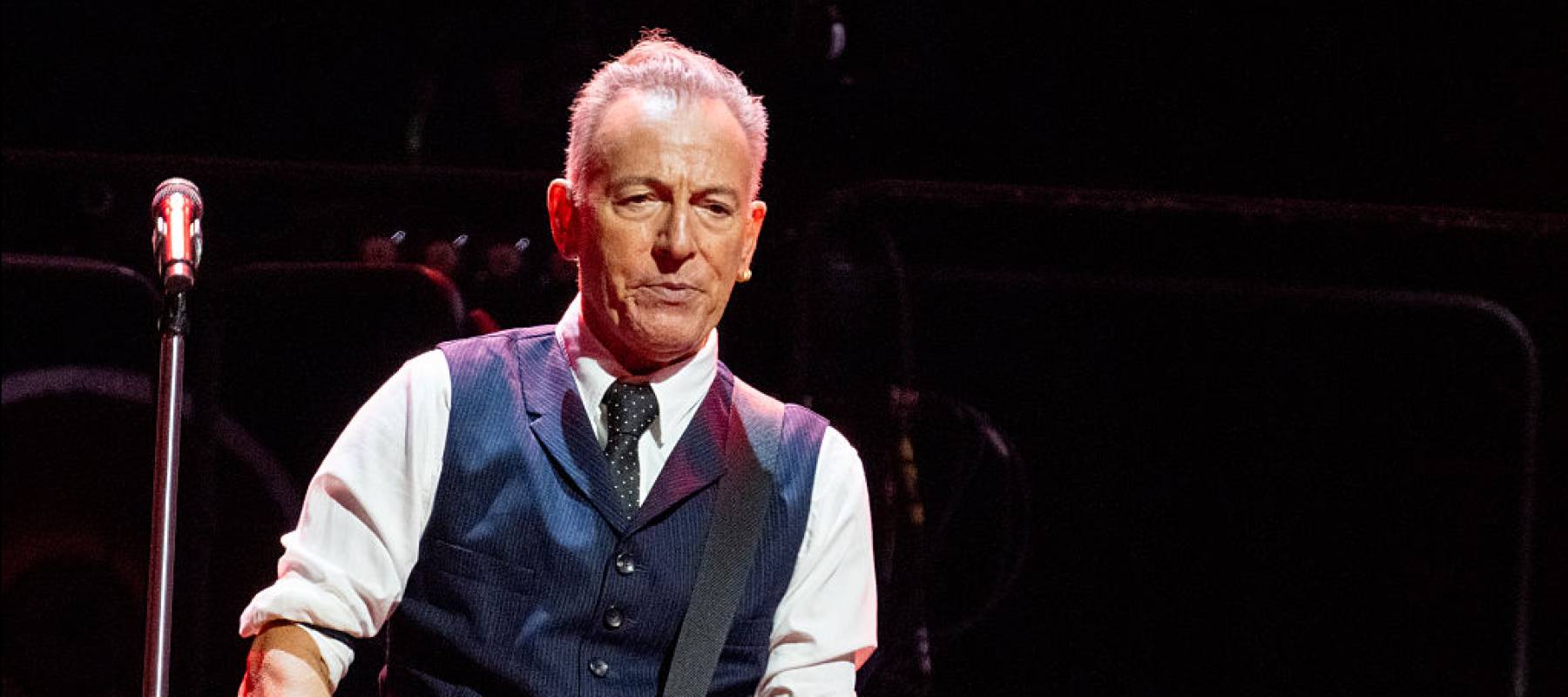 Bruce Springsteen performing live