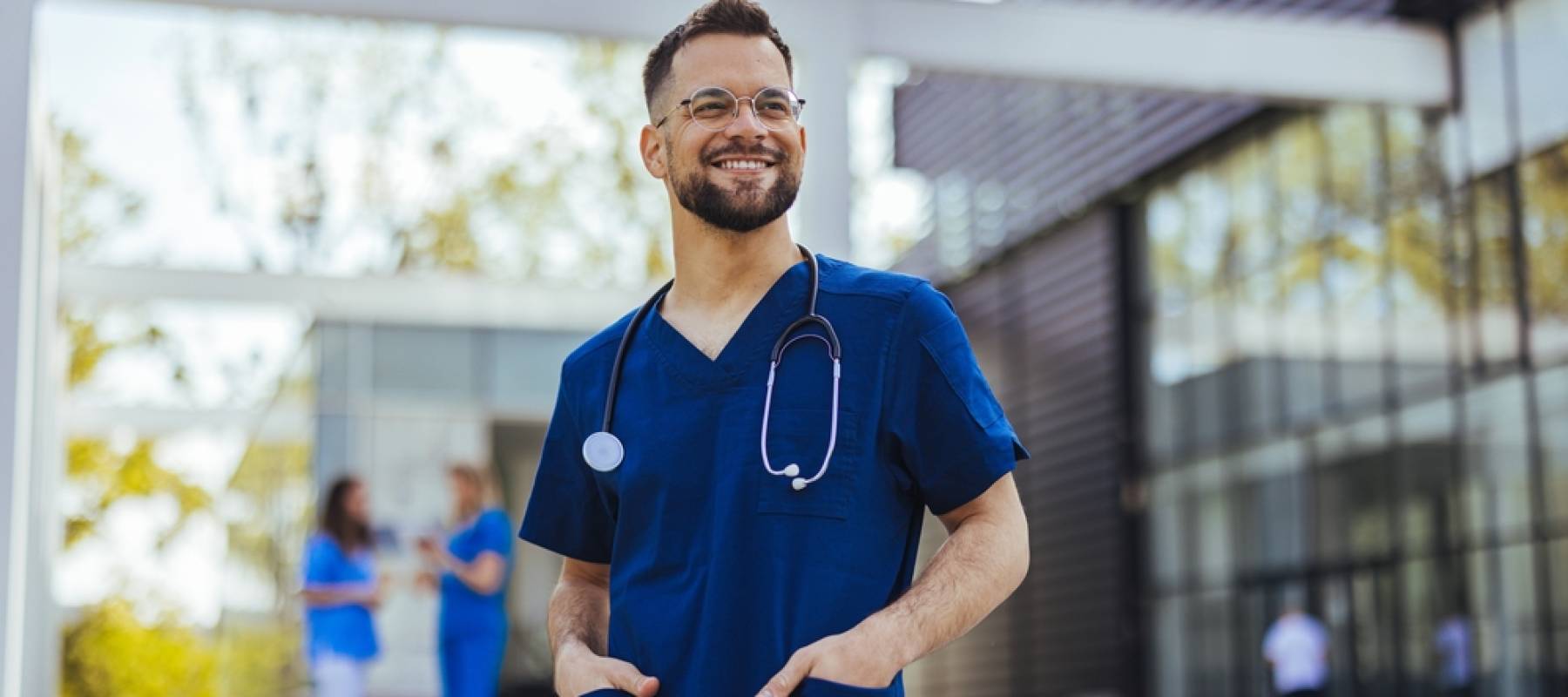 Discover the 20 best jobs in Canada, including top salaries, required education and growing career opportunities across industries.