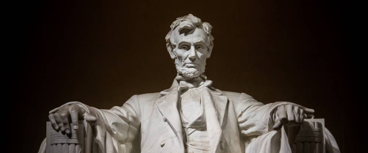 Abraham Lincoln Statue