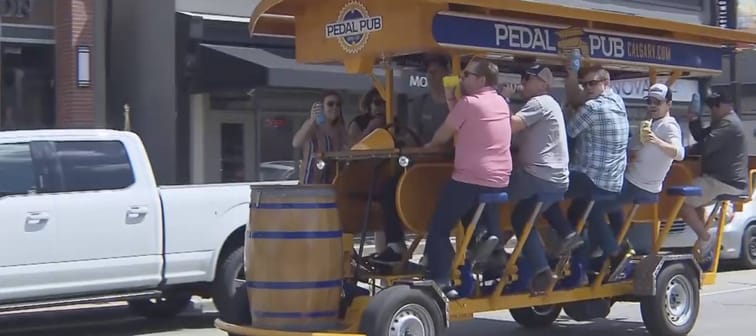 Pedal pub in