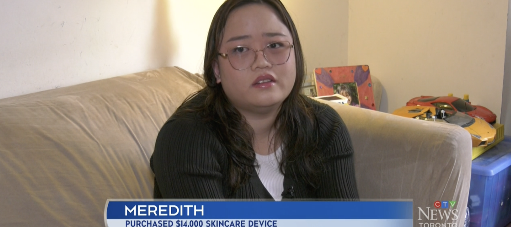 Meredith signed a contract for a light therapy mask she didn't want