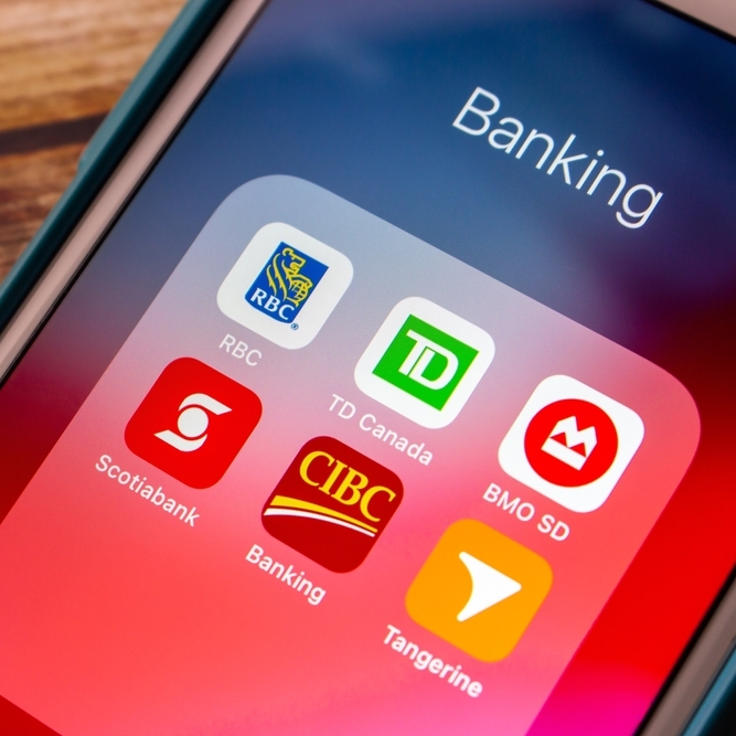 Popular Canadian banks, RBC Royal Bank of Canada, TD Canada Trust, BMO Bank of Montreal, Scotiabank, CIBC Canadian Imperial Bank of Commerce, Tangerine Bank on iPhone