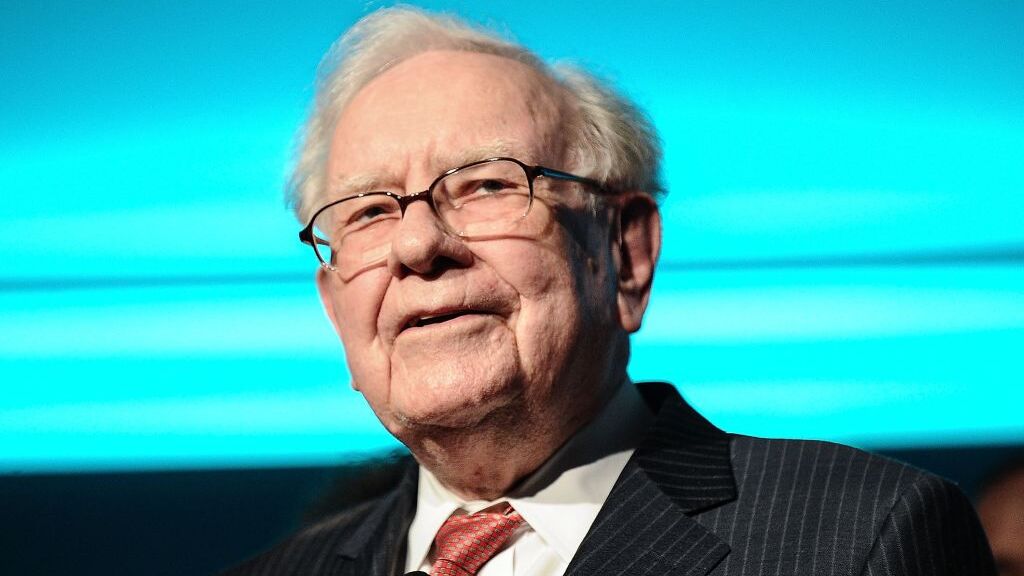 Why Warren Buffett's Geico overhaul matters to Canadian drivers: claims inflation, combined ratios and when your auto insurance premium will finally stabilize