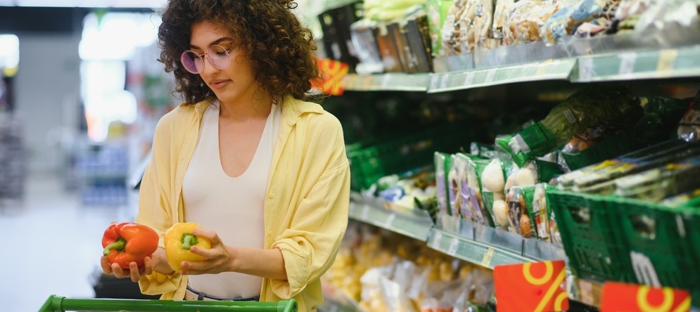 Millennial shopping for groceries