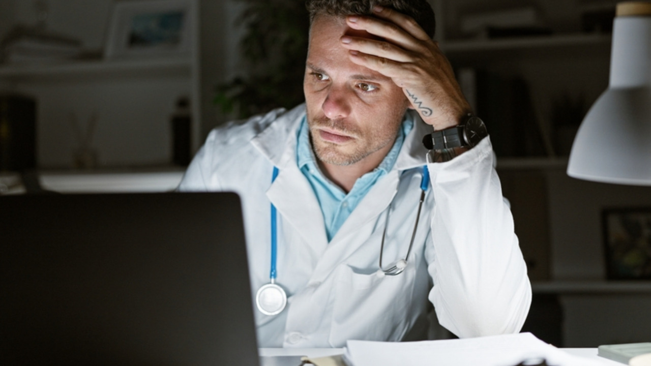 Burnout is pushing Canadian physicians and incorporated professionals toward early retirement — and most aren't financially ready