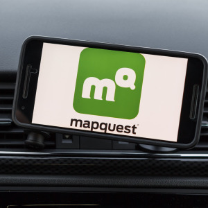 MapQuest app on phone while person is driving