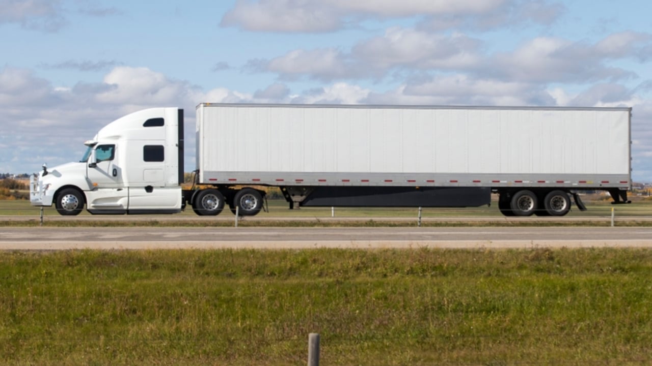 Diesel at $2.64/L: two tax plans compared