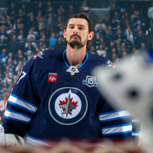 Connor Hellebuyck