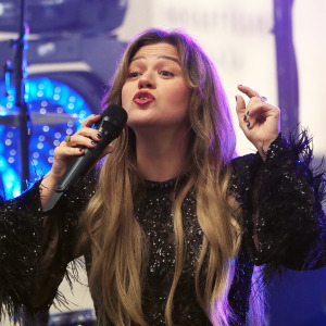 Kelly Clarkson